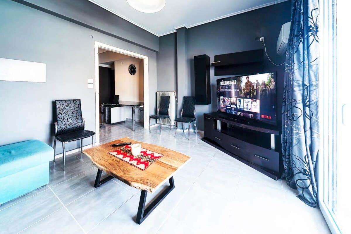 Topfloor Central Apt With Urban Views,3' To Metro Αθήνα Εξωτερικό φωτογραφία